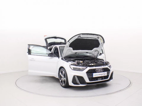 Audi A1 AUDI A1 SPORTBACK ADRENALIN EDITION 35 TFSI 110(150) KW(CV) S TRONIC