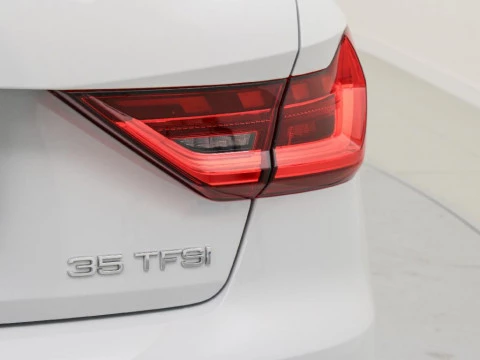 Audi A1 AUDI A1 SPORTBACK ADRENALIN EDITION 35 TFSI 110(150) KW(CV) S TRONIC