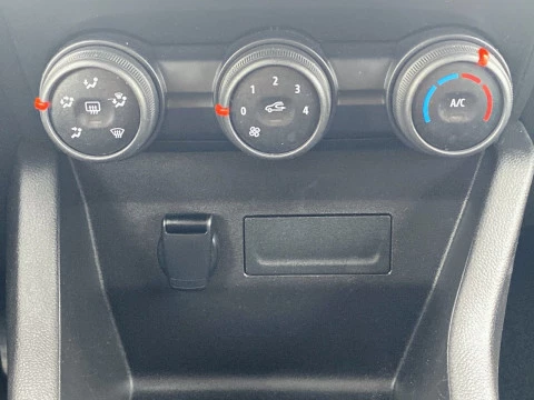 Renault Clio Business Blue dCi 63 kW (85CV)