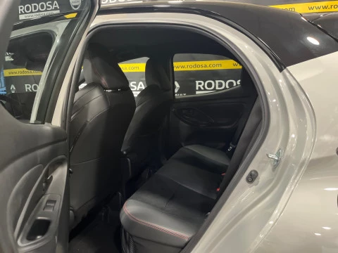 Toyota Yaris 1.5 130H GR Sport