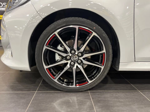 Toyota Yaris 1.5 130H GR Sport