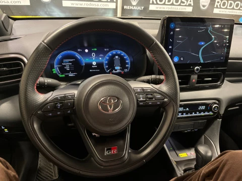Toyota Yaris 1.5 130H GR Sport