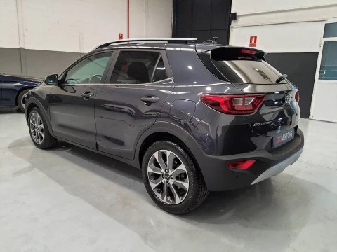 Kia Stonic 1.0 T-GDi 74kW (100CV) Drive