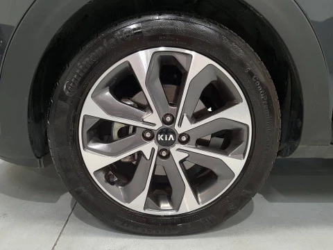 Kia Stonic 1.0 T-GDi 74kW (100CV) Drive