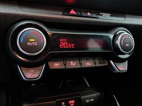 Kia Stonic 1.0 T-GDi 74kW (100CV) Drive