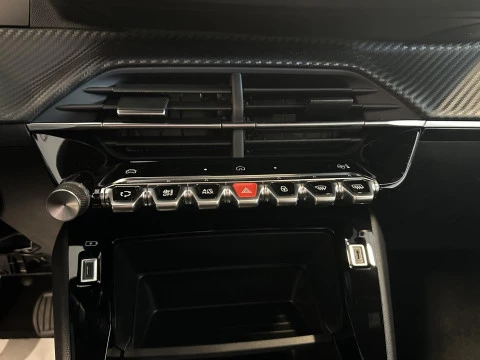 Peugeot 2008 Active Puretech 100 S&S 6 Vel. MAN