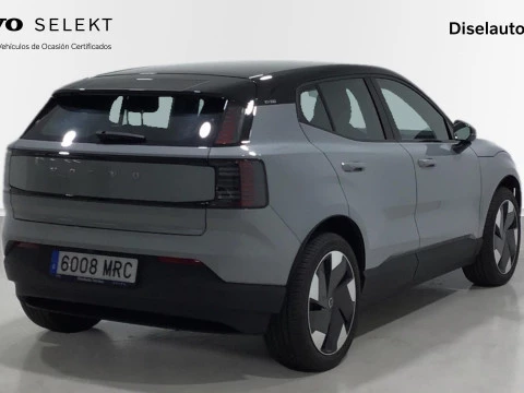 Volvo EX30 Single Motor Extended Range Plus Auto