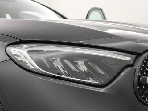 Mercedes-Benz Clase GLC 2.0 GLC 300 DE PHEV AUTO 4MATIC 333 5P