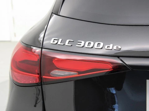 Mercedes-Benz Clase GLC 2.0 GLC 300 DE PHEV AUTO 4MATIC 333 5P