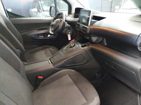 Peugeot Rifter Allure Pack BlueHDi 130 S&S EAT8 Standard