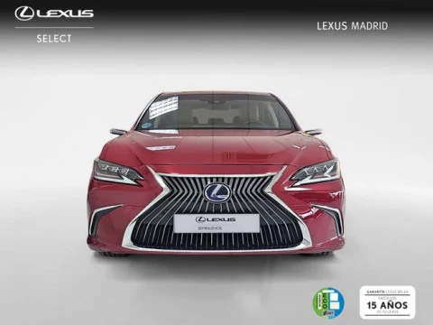 Lexus ES 2.5 300h Luxury D-View