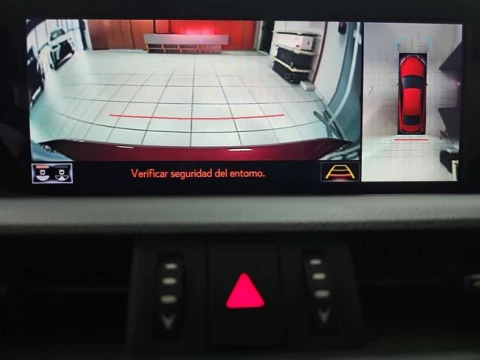 Lexus ES 2.5 300h Luxury D-View