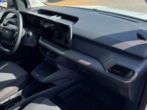 Ford Transit Courier Van BEV 54kWh 100kW Trend Auto