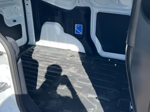 Ford Transit Courier Van BEV 54kWh 100kW Trend Auto