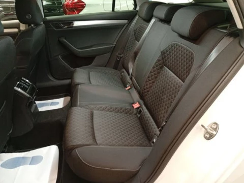 Skoda Superb Combi Ambition 1.4 TSI iV P-HEV DSG