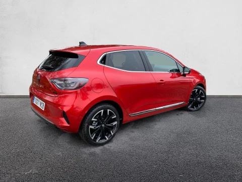 Renault Clio Techno full hybrid E-Tech 145 (103Kw)