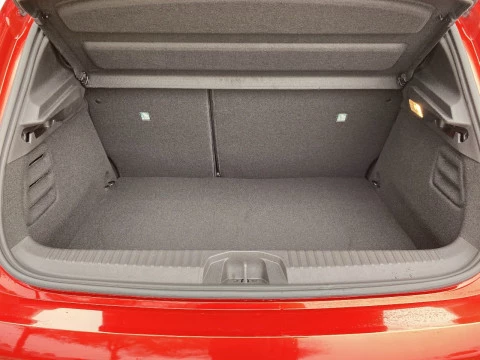 Renault Clio Techno full hybrid E-Tech 145 (103Kw)