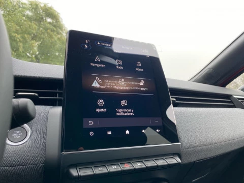 Renault Clio Techno full hybrid E-Tech 145 (103Kw)