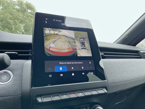 Renault Clio Techno full hybrid E-Tech 145 (103Kw)