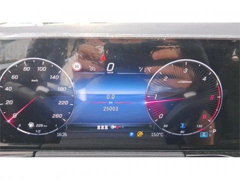 Mercedes-Benz GLA 200 D