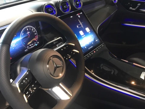 Mercedes-Benz GLC  300 de 4MATIC con tecnología híbrida