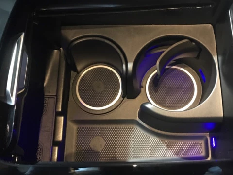 Mercedes-Benz GLC  300 de 4MATIC con tecnología híbrida