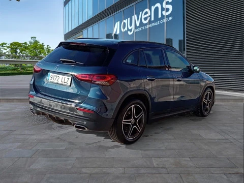 Mercedes-Benz GLA GLA 200 D