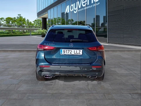 Mercedes-Benz GLA GLA 200 D