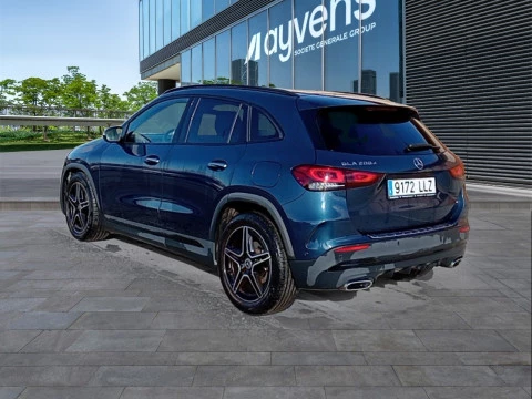 Mercedes-Benz GLA GLA 200 D