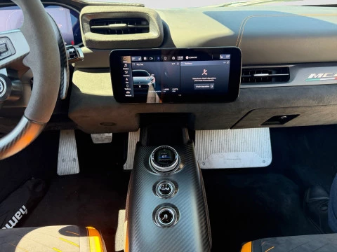 Maserati MC20 V6 630CV Gasolina RWD