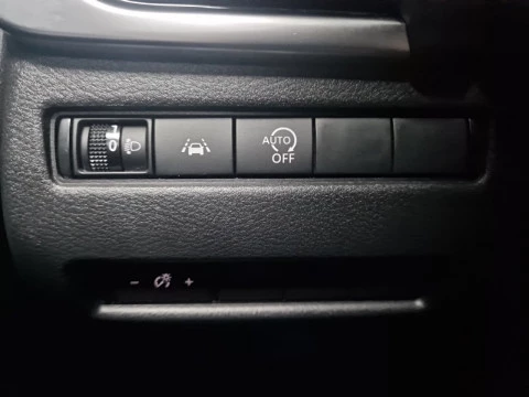 Nissan Qashqai DIG-T 103kW N-Connecta