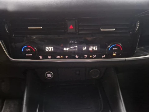 Nissan Qashqai DIG-T 103kW N-Connecta