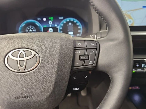 Toyota C-HR 2.0 220PH Advance