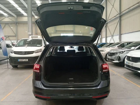 Volkswagen Passat Variant Business 2.0 TDI 90kW(122CV) DSG