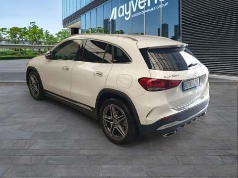 Mercedes-Benz GLA 200 D
