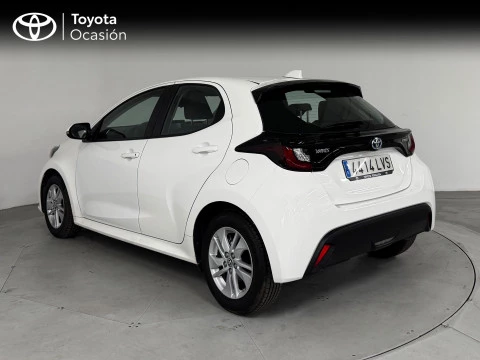 Toyota Yaris 1.5 120H Business Plus
