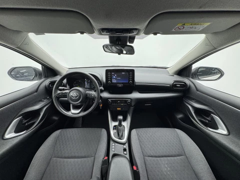 Toyota Yaris 1.5 120H Business Plus