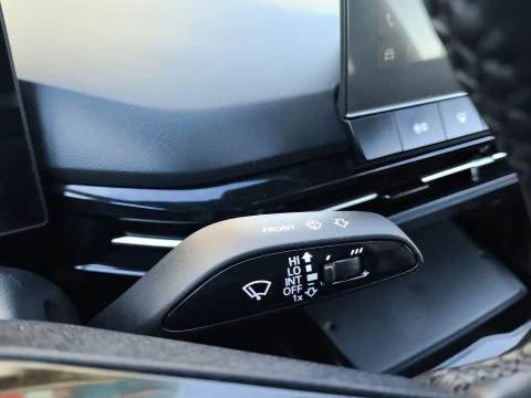 MG4 64kWh Luxury 150 kW (204 CV)