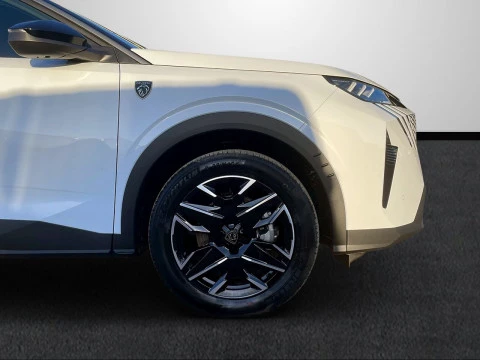 Peugeot 5008 Plug-in Hybrid 1.6 143KW GT e-DCS7