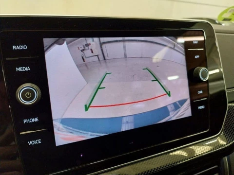 Volkswagen T-Cross R-Line 1.0 TSI 85 kW (116 CV) DSG