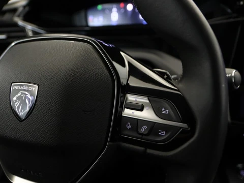 Peugeot 308 1.5 BLUEHDI 130 EAT8 ALLURE 5P
