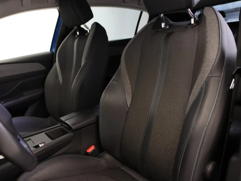 Peugeot 308 1.5 BLUEHDI 130 EAT8 ALLURE 5P