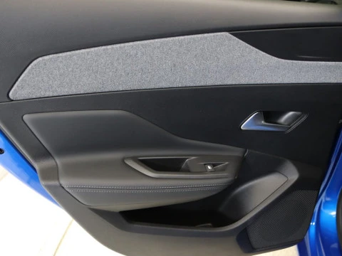 Peugeot 308 1.5 BLUEHDI 130 EAT8 ALLURE 5P