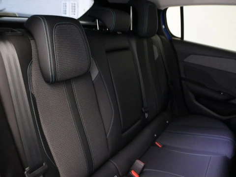 Peugeot 308 1.5 BLUEHDI 130 EAT8 ALLURE 5P