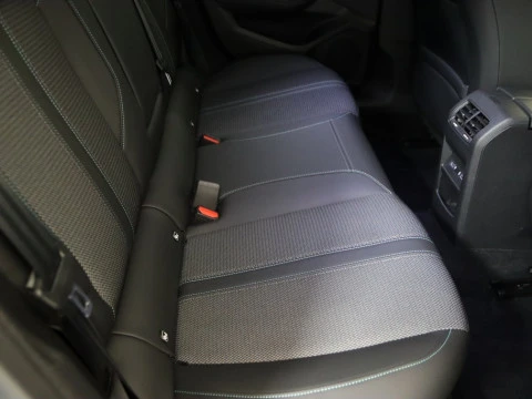 Peugeot 308 1.5 BLUEHDI 130 EAT8 ALLURE 5P
