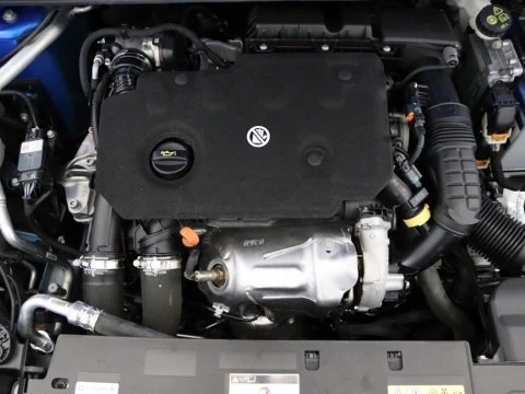 Peugeot 308 1.5 BLUEHDI 130 EAT8 ALLURE 5P