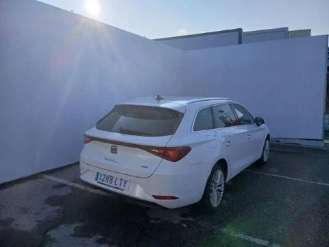 Seat Nuevo León SP 1.4 e-Hybrid DSG S&S Xcellence Go L