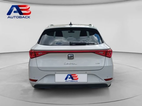 Seat Nuevo León SP 1.4 e-Hybrid DSG S&S Xcellence Go L