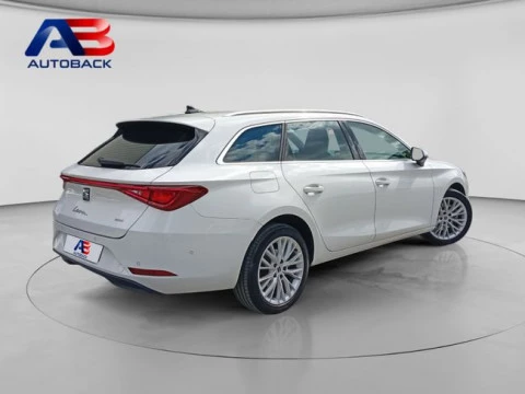 Seat Nuevo León SP 1.4 e-Hybrid DSG S&S Xcellence Go L