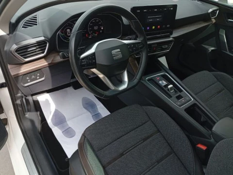 Seat Nuevo León SP 1.4 e-Hybrid DSG S&S Xcellence Go L